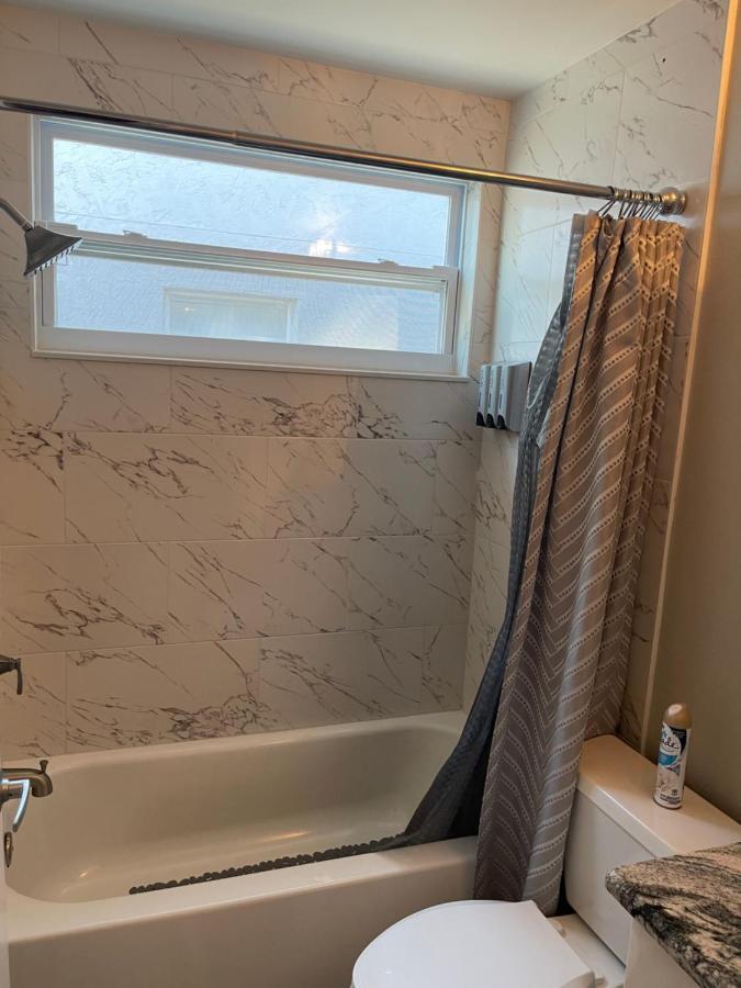 Cozy 3 Bedroom Home Close To Everything In Tampa! المظهر الخارجي الصورة