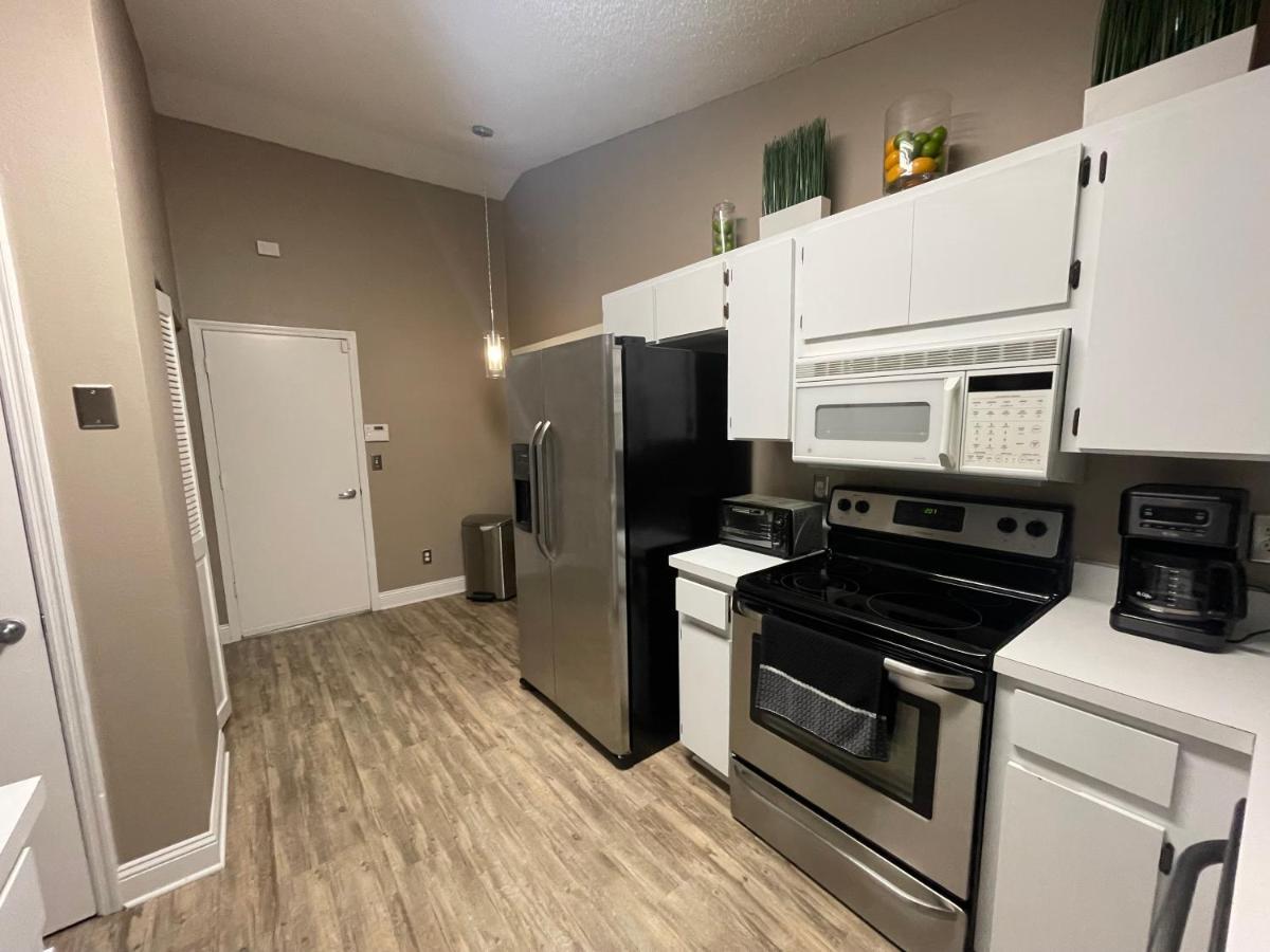 Cozy 3 Bedroom Home Close To Everything In Tampa! المظهر الخارجي الصورة