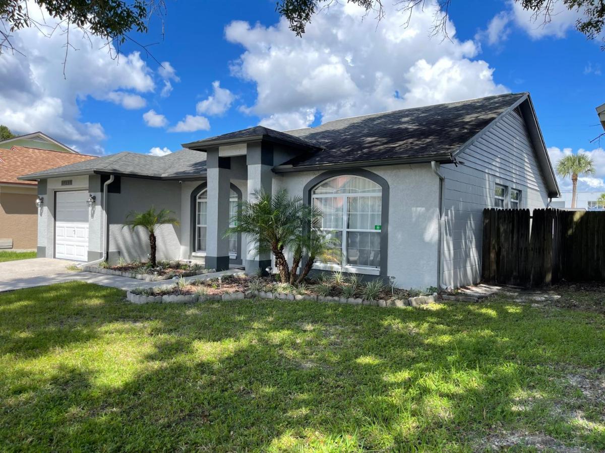 Cozy 3 Bedroom Home Close To Everything In Tampa! المظهر الخارجي الصورة