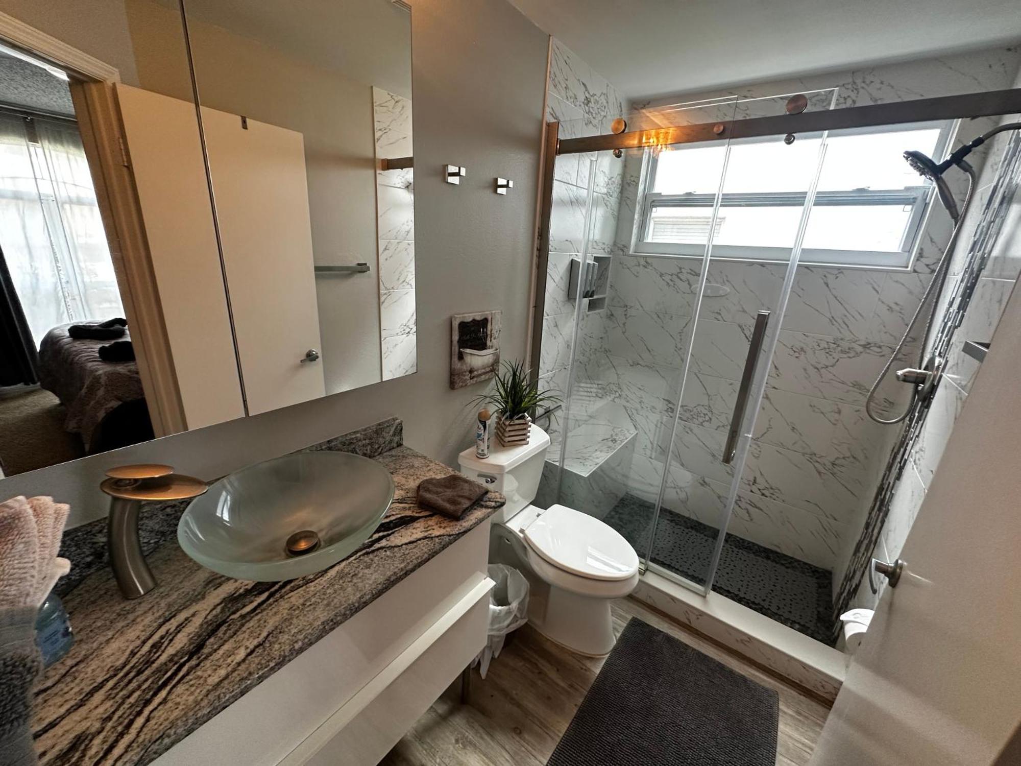 Cozy 3 Bedroom Home Close To Everything In Tampa! المظهر الخارجي الصورة